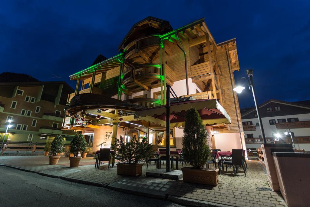 Hotel Arisch Aprica Kültér fotó