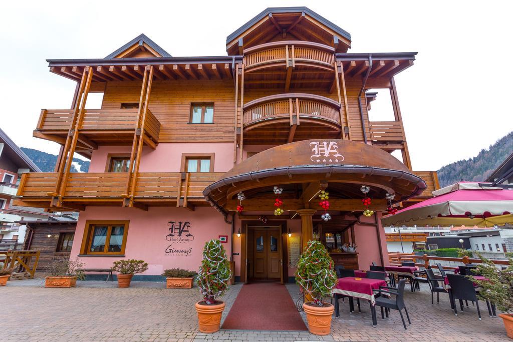 Hotel Arisch Aprica Kültér fotó